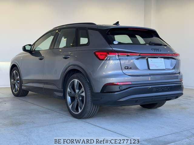 2024 Audi Q4 e-tron — Photo 3