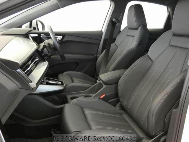 2024 Audi Q4 e-tron — Photo 11