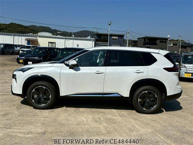 2026 Nissan X-Trail Hybrid — Photo 10
