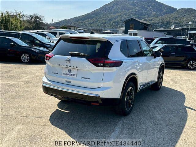2026 Nissan X-Trail Hybrid — Photo 13