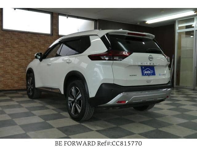 2024 Nissan X-Trail Hybrid — Photo 2