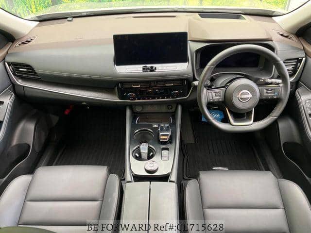 2025 Nissan X-Trail Hybrid — Photo 2