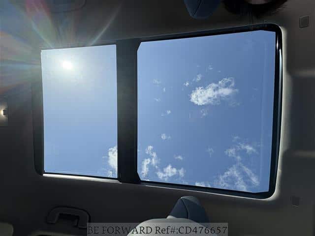 2026 Toyota RAV4 — Photo 11